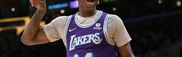 开云官方app-伤员回归+阵容调整 趋近合理的湖人迎赛季转折点？