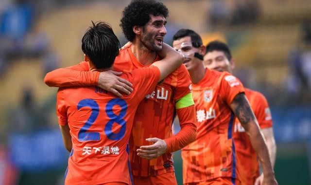 体育直播-【中超】费莱尼连续4场进球 广州城1比3山东泰山